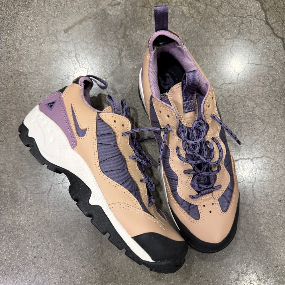 Nike ACG Air Mada